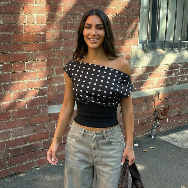 The Viral Sculpting Alaya Top